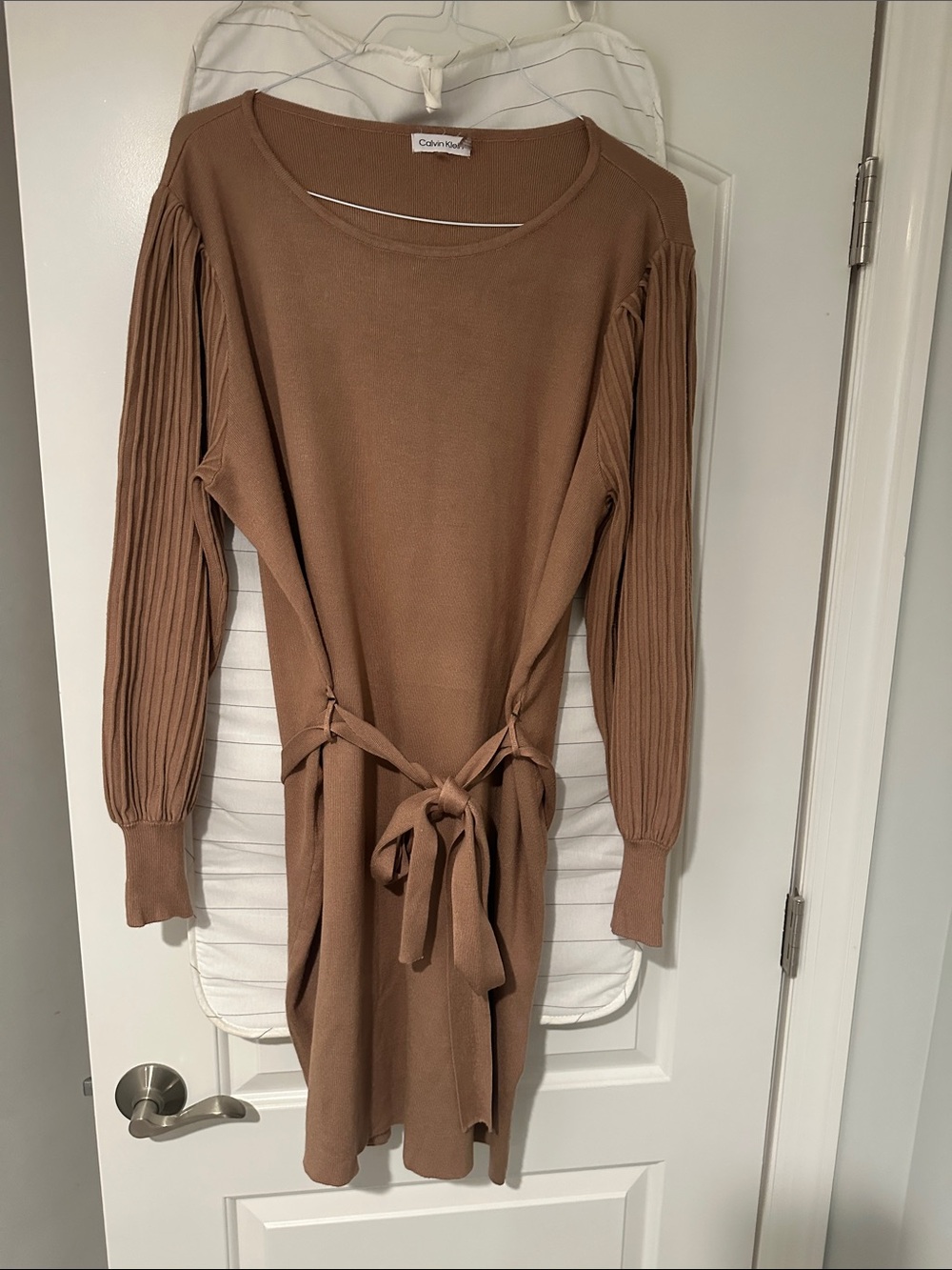 Calvin Klein Brown Tie-Waist Ribbed-Sleeve Midi Dress